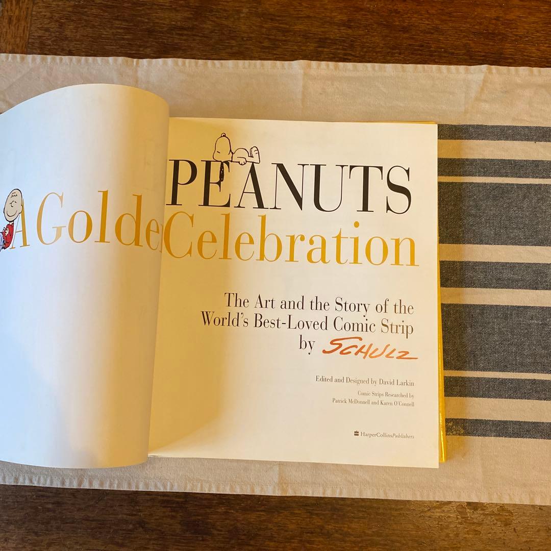 スヌーピー ハードブック ピーナツ ア ゴールデンセレブレーション