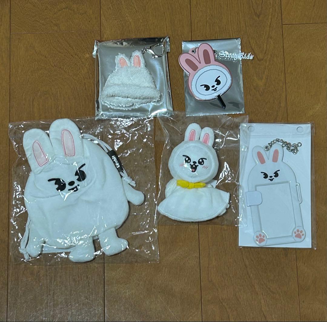 Stray Kids リノ トレカ skzoo リービット グッズ まとめ売り - メルカリ