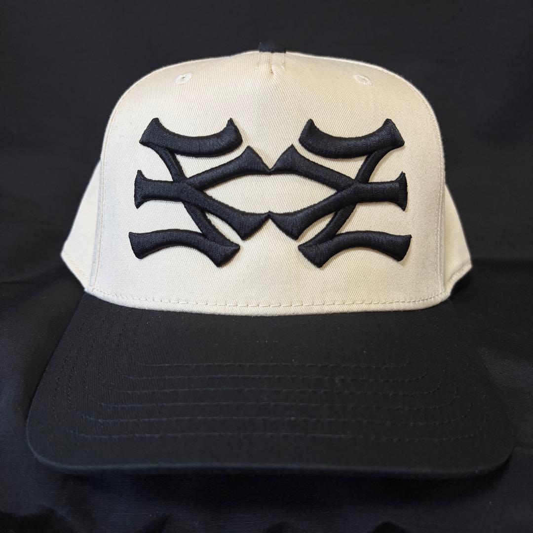 bnnd.（oMA）オマ キャップ ニューエラ ホワイト ダブルロゴ - メルカリ