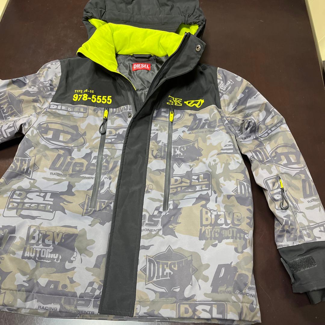 DIESEL 迷彩柄ウィンタージャケット DIESEL（ディーゼル） ミリタリーブルゾン ジャケット レディース 迷彩