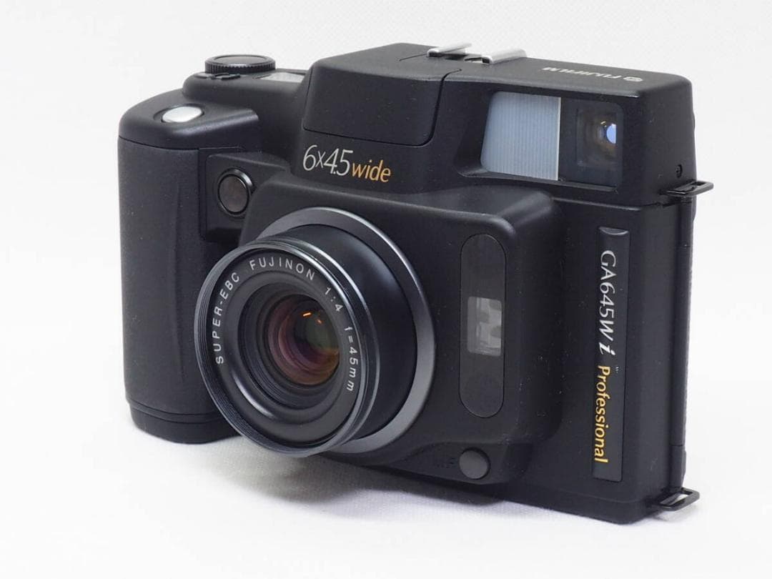 □美品□ FUJIFILM GA645 Wi PRO 《 S数500回以下 - メルカリ