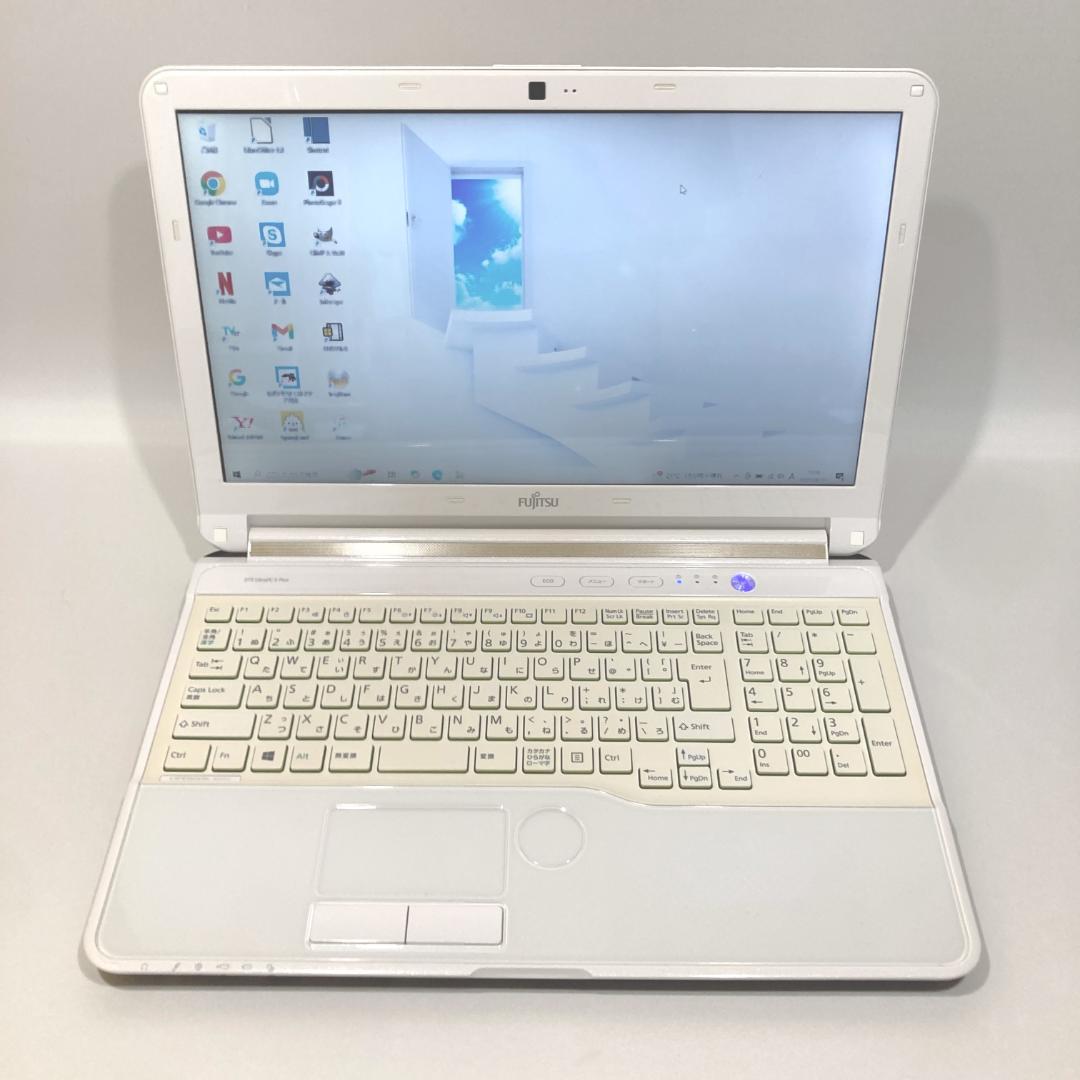 ✨特価✨超速i7・カメラ・ブルーレイ◇白◇すぐ使えるノートパソコン