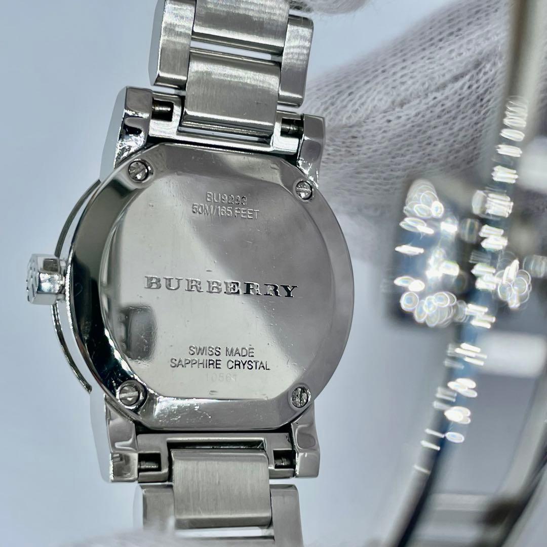 美品 バーバリー 時計レディースBU9233 ホワイトノバチェック箱付き