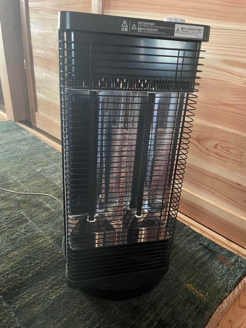 ダイキン セラムヒート　ERFT11YS-T 2021年 遠赤外線暖房機 セラムヒート ブラウン ERFT11YS-T [シーズヒーター