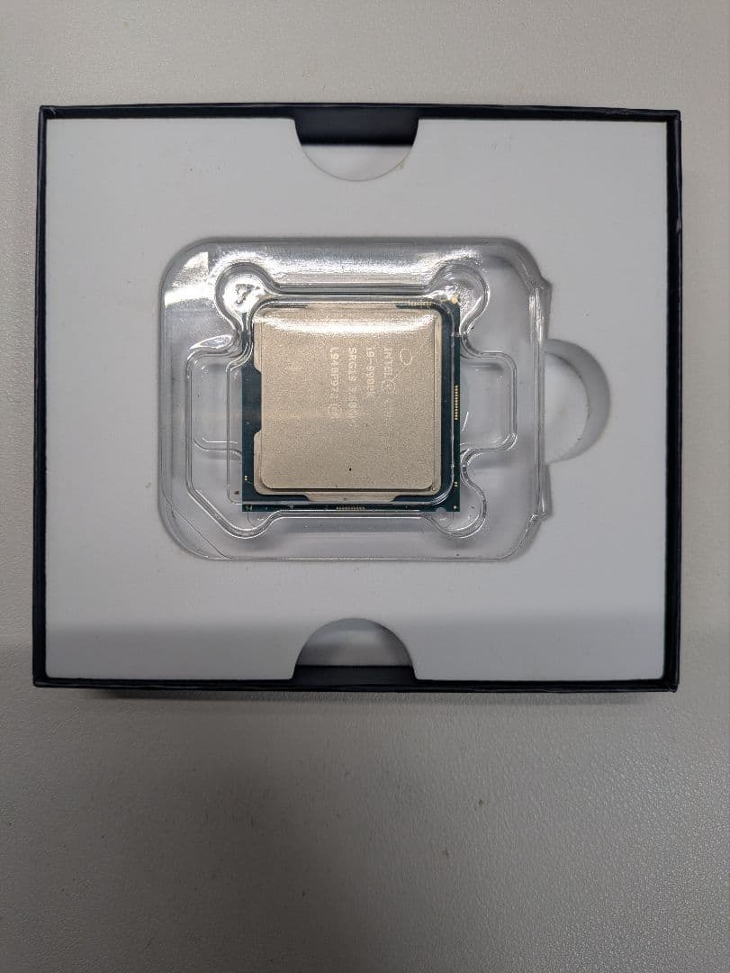 CPU core i9-9900k 3.6GHz intel CPU