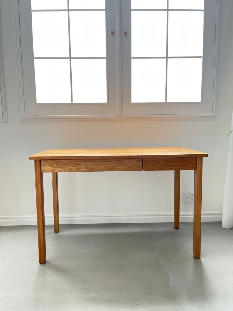 無印良品　学習机　オーク無垢材　東京都江戸川区直接引き取り限定　傷あり 無印良品が足元棚付の「オーク無垢材デスク」発売！従来型と比較して