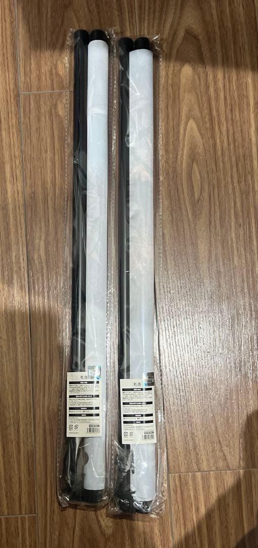 鳴潮 C107 会場限定 B2タペストリー2点セット - メルカリ