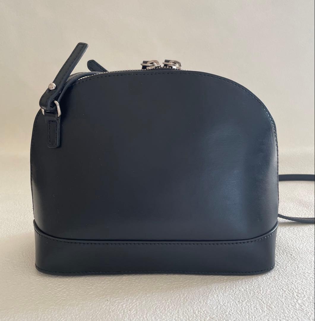 【YAHKI（ヤーキ）】ラウンドショルダーレザーバッグ　BLACK YAHKI（ヤーキ） ショルダーバッグ ラウンド型 2WAY YH-698 正規品