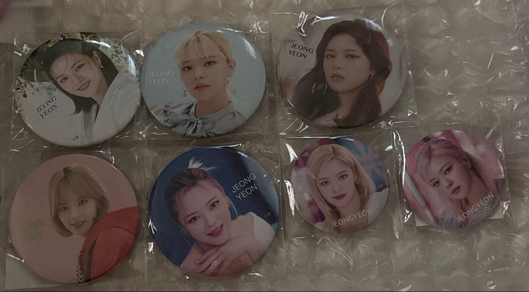 twice ジョンヨン 缶バッジ - メルカリ