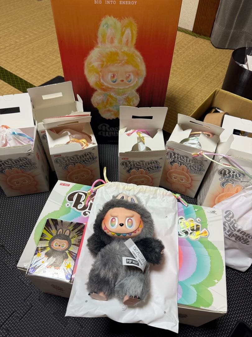 正規品 LABUBU Energy ID ラブブ エナジー シークレット 黒レア - メルカリ