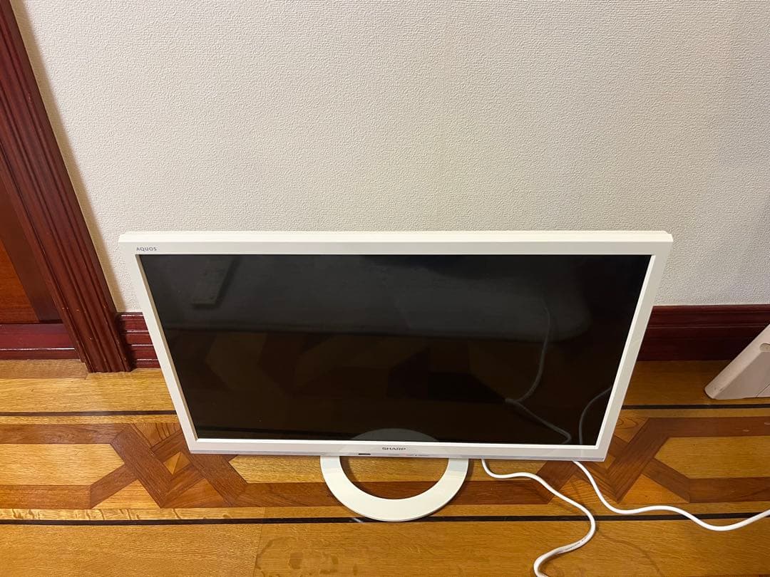 SHARP AQUOS 24型 液晶テレビ LC-24K40 ホワイト カード - メルカリ