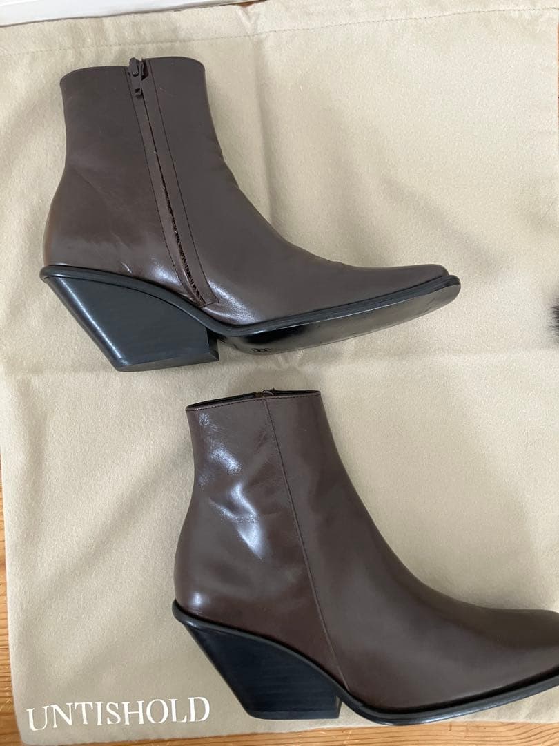 UNTISHOLD SIERRA-5 レザー スクエアトゥ ブーツ 36 - 靴新着