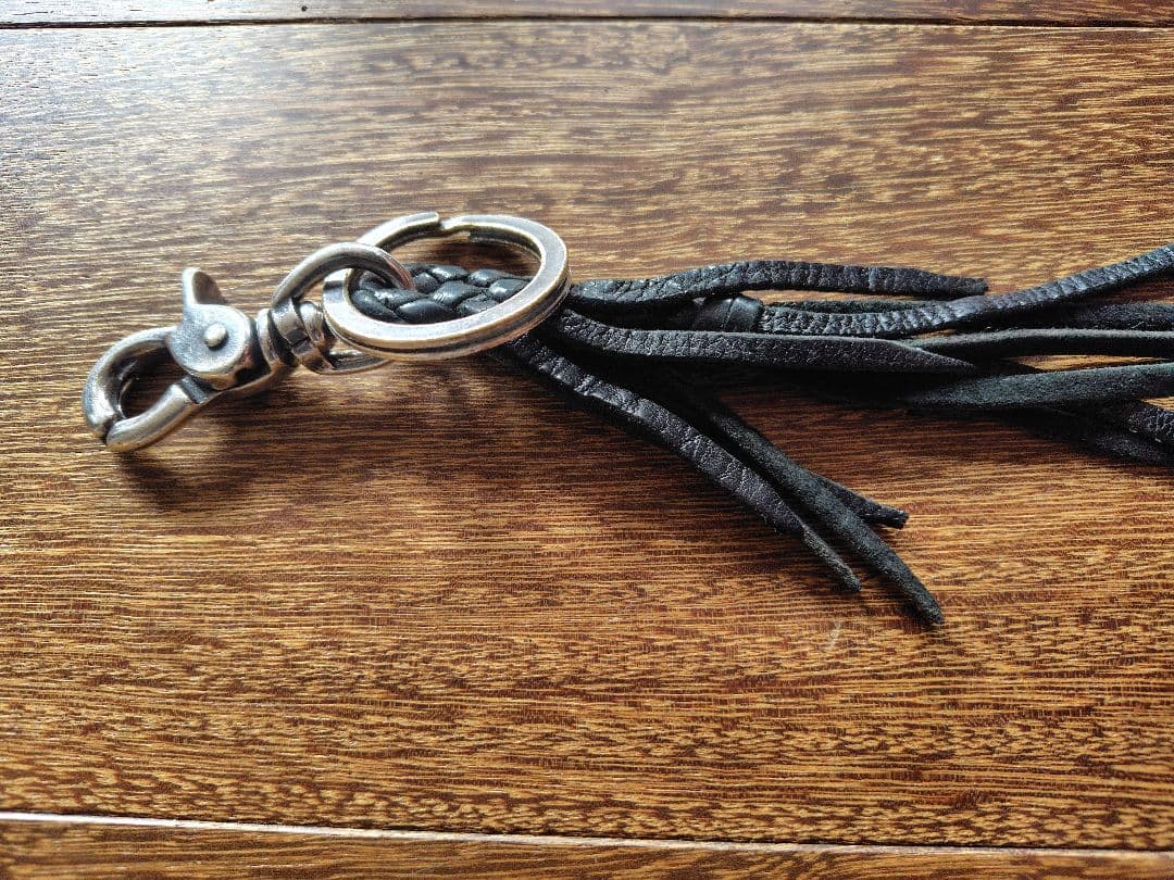 BACKLASH/バックラッシュ レザーフリンジ キーホルダー - メルカリ