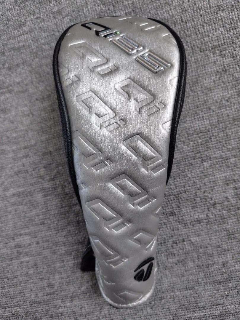 新品正規品 テーラーメイド Qi35 レスキュー用 ヘッドカバー - メルカリ