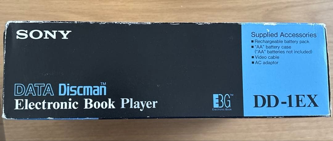 レトロな初期の電子リーダー ソニー DATA Discman DD-1EX/1 - メルカリ