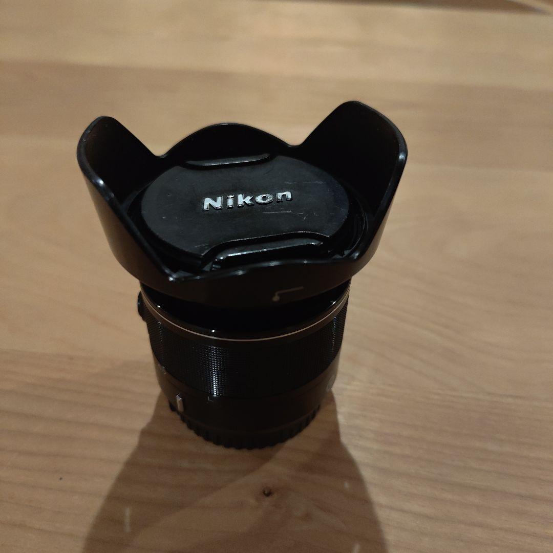 Nikon 1 NIKKOR 6.7-13mm f/3.5-5.6 VRレンズ