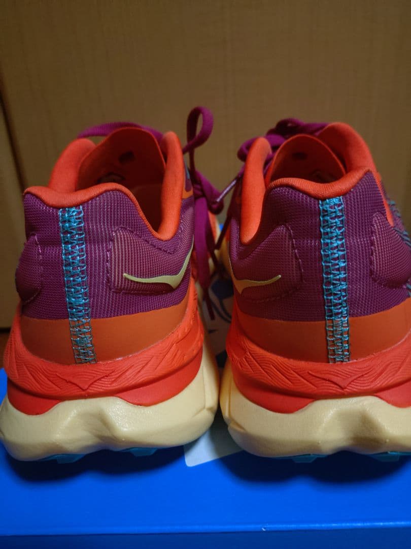 HOKA ホカオネオネ　テクトン　TECTON X2　23.5cm　カーボン