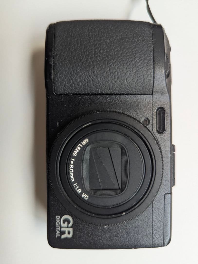 GR DIGITAL 4 コンパクトデジタルカメラ Amazon | RICOH デジタルカメラ GR DIGITAL IV ホワイトエディション