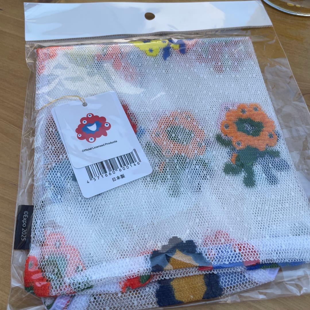 関西万博 ミャクミャク レースバック マルチカラー エコバッグ - メルカリ