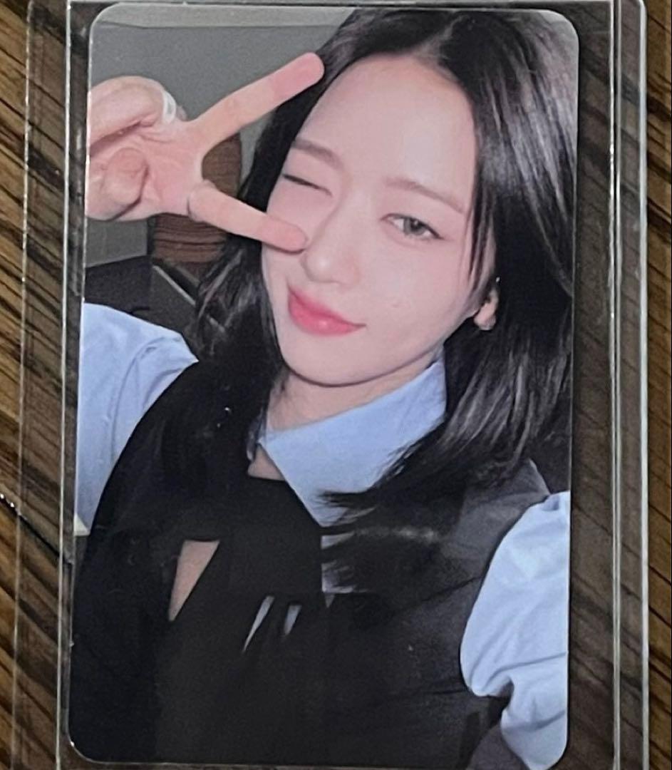 IVE ユジン attitude サノク 事前収録 限定 トレカ - メルカリ