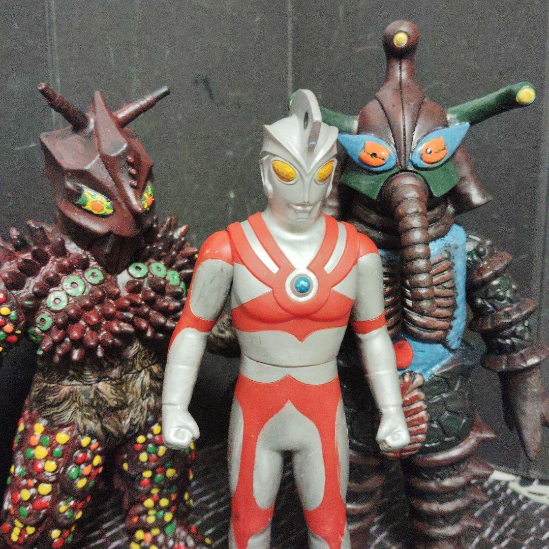 なみちゃん様専用ウルトラ怪獣旧型絶版ソフビヤプール.ヒッポリト