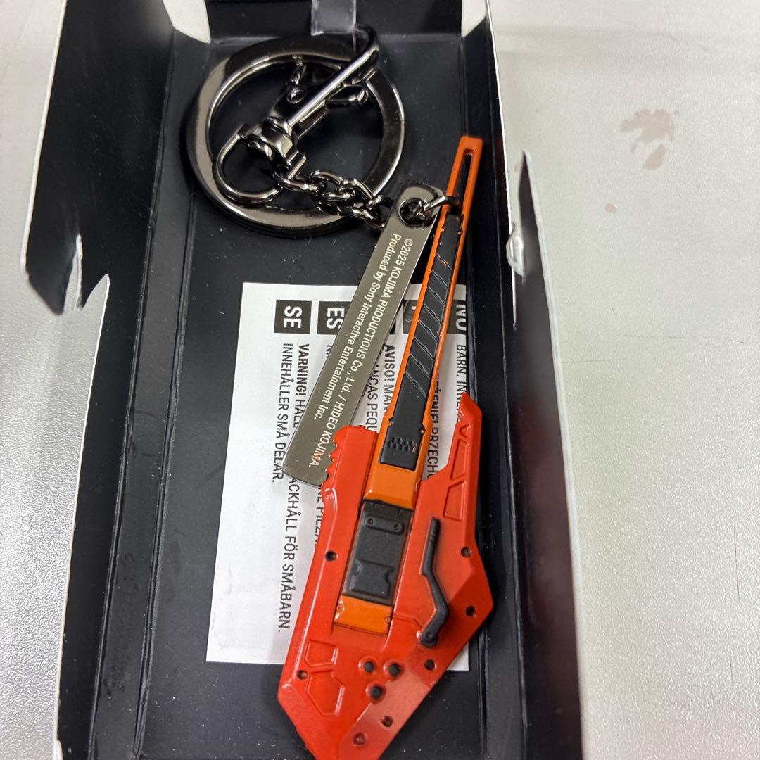 DEATH STRANDING 2 オリジナルギターキーチェーン - メルカリ