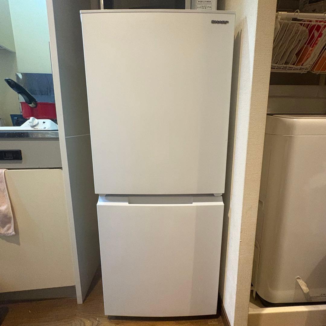 2023年製 SHARP シャープ 冷凍冷蔵庫 SJ-D15J-W 白 ホワイト SJ-D15J | 冷蔵庫：シャープ