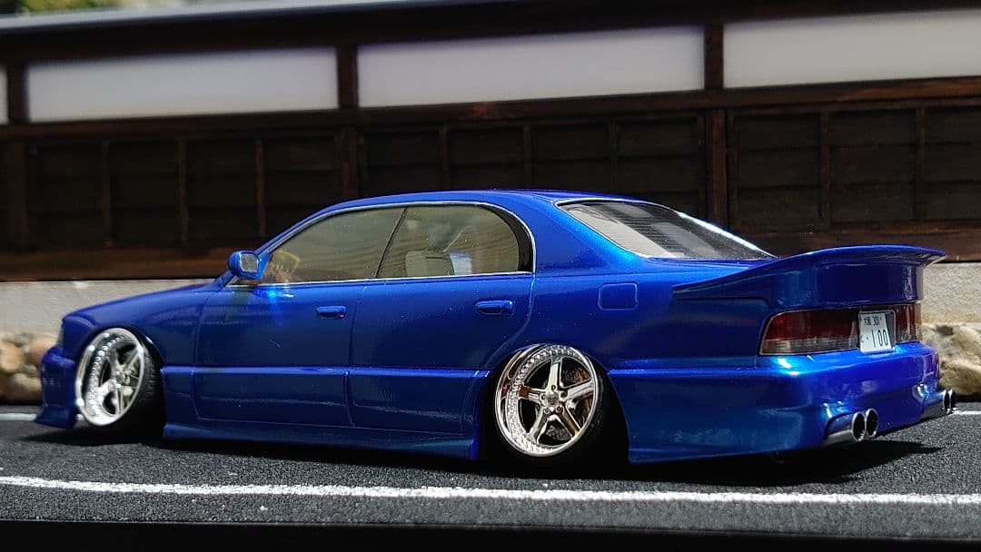 1/24 アオシマ クラウン 14マジェスタ 完成品 - メルカリ