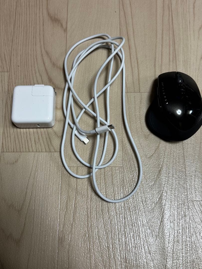 MacBook Air M1 バッテリー100% 8GB 512GB