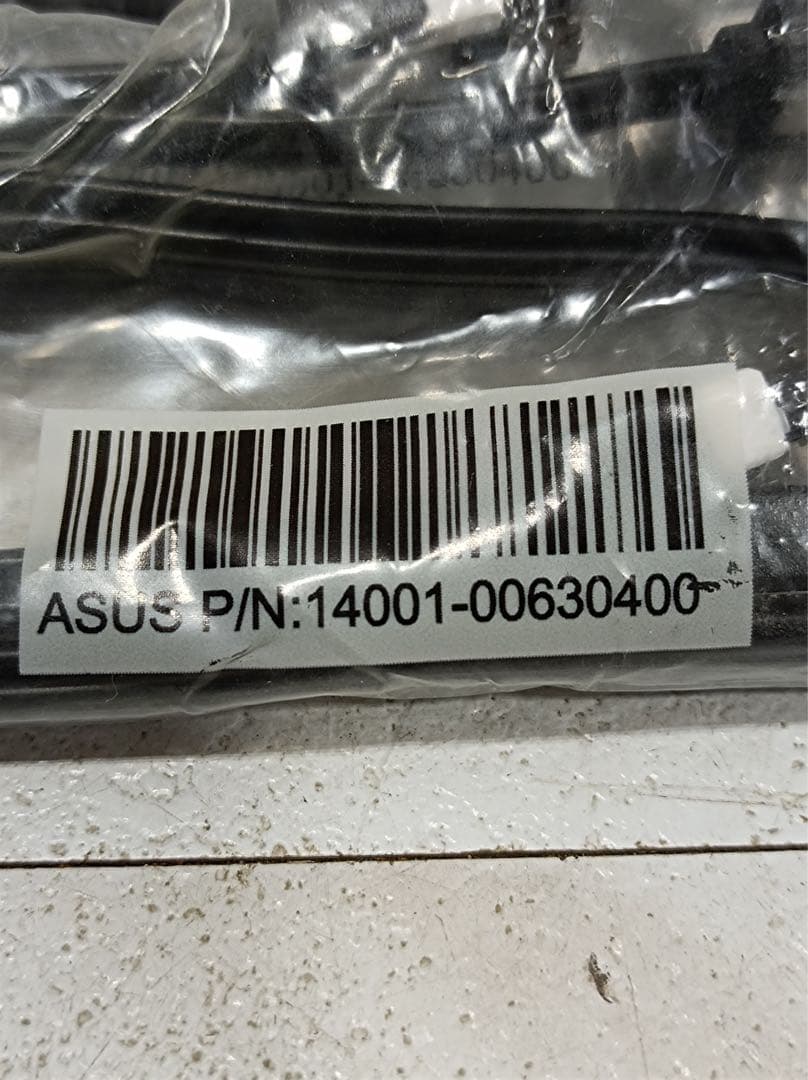 八6888] ASUS SATAケーブル 合計20個セット - メルカリ