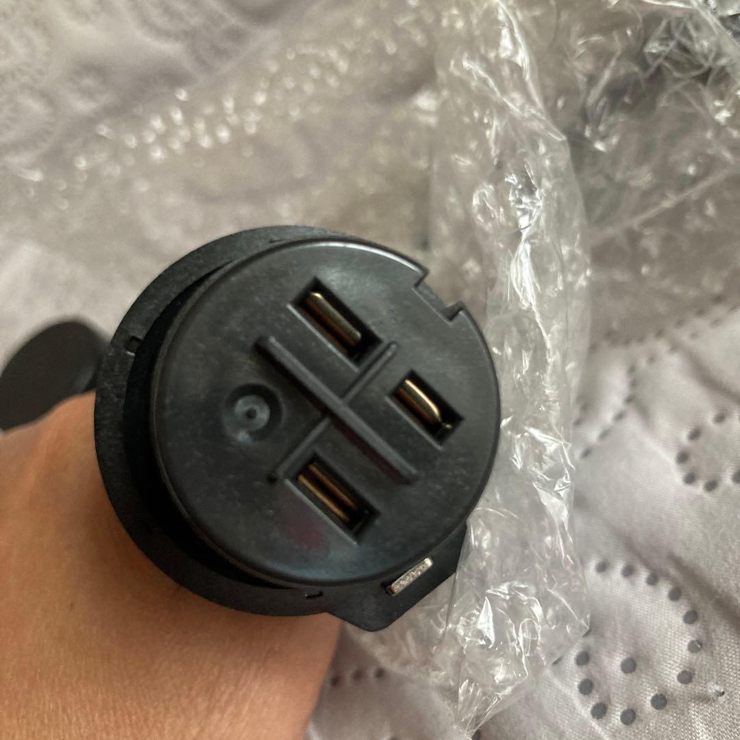 プリウス電源プラグコード100V - メルカリ