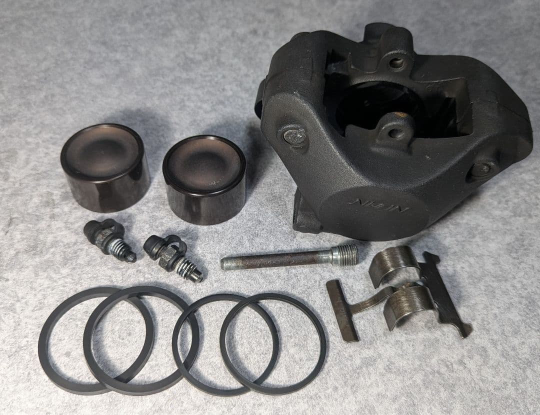 ZX14R /ZZR1400 リアブレーキキャリパー一式 - メルカリ