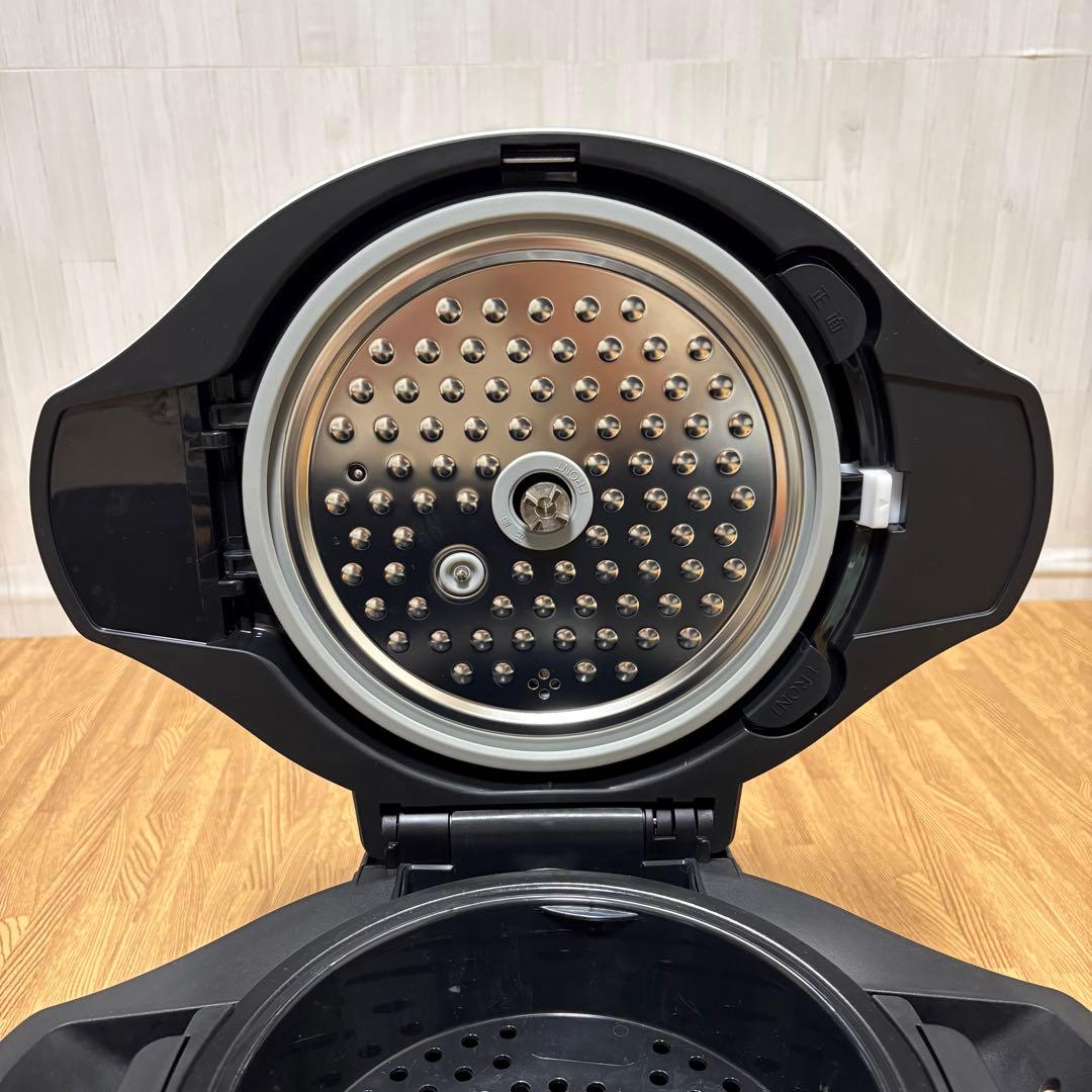 シャープ ヘルシオ ホットクック 2.4L KN-HW24F 2020年製