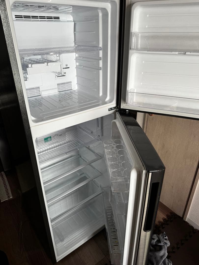 teru様 ご家族 専用 シャープ 冷蔵庫(幅54.5cm) 225L 右 - メルカリ