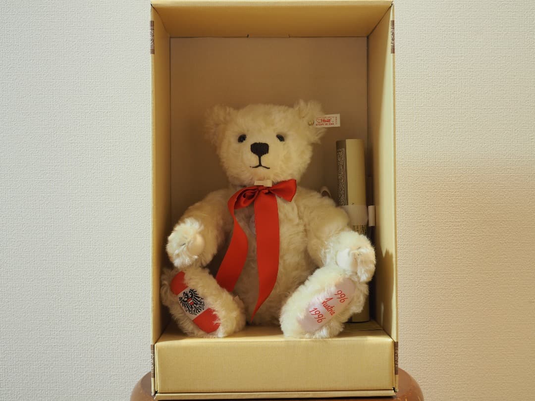 シュタイフ オーストリア限定ベア