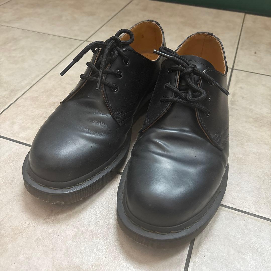 Dr. Martens 3ホールシューズ UK8 中古・古着通販】Dr.Martens (ドクターマーチン) 3ホールシューズ