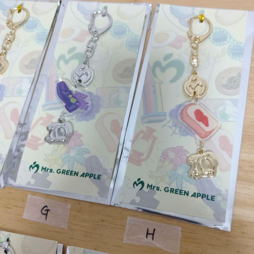 ミセス MGA ポップアップランダムチャームキーホルダー 11種類セット