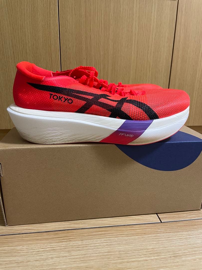 アシックス　メタスピードスカイTOKYO 26.5cm