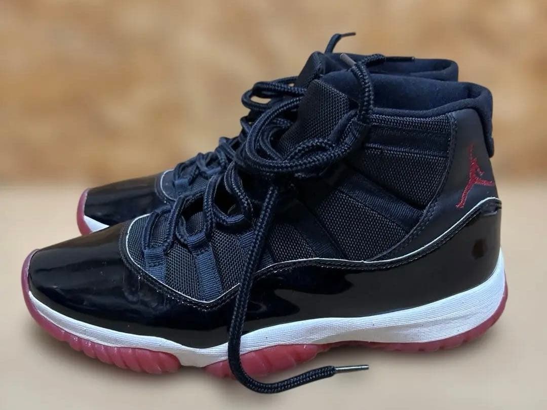 シューズ(男性用) Nike Air Jordan 11 Retro \"Bred\"