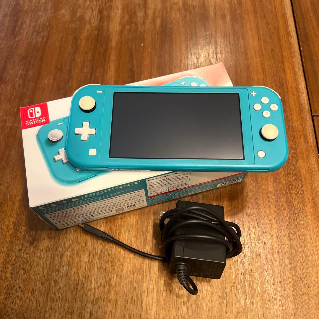 ⚠️最終値下げ⚠️Nintendo Switch Lite ACアダプター、箱付き Nintendo Switch Lite ブルー本体【箱とACアダプター付き】訳アリ品