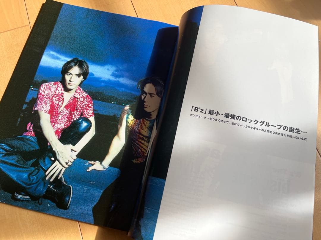 B'z ツアーパンフレット他グッズセット - メルカリ