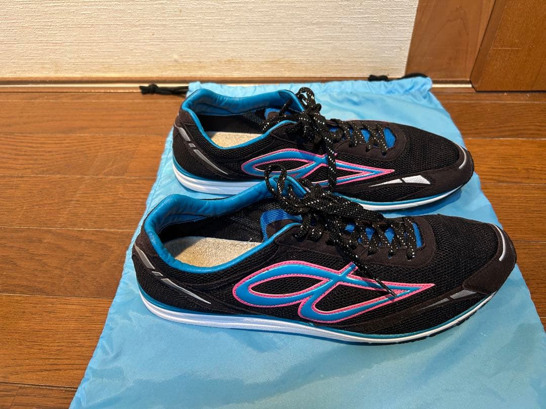 ビモロシューズ 28.0cm ブラック 屋内使用のみ（シューズ袋付き）