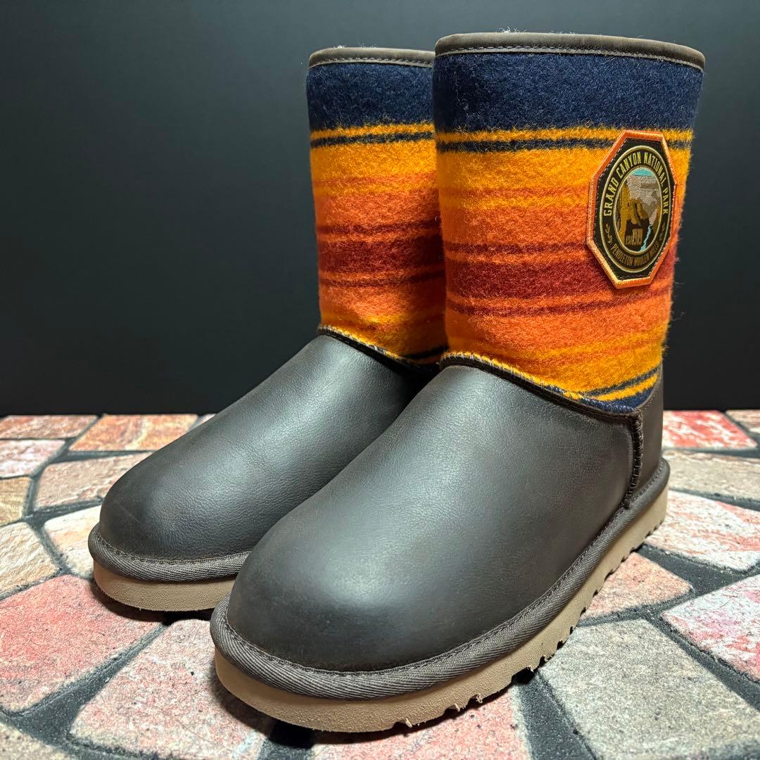 【試着のみ】アグ　× ペンドルトン　コラボ 本革　ウール　ワッペン　24.0cm