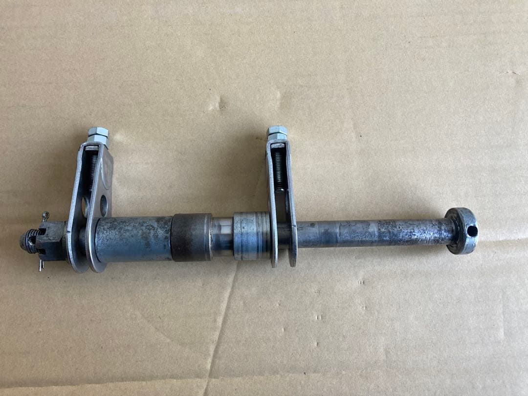 GS400 GSX400E 純正リアアクスルシャフト スペーサー付き - メルカリ