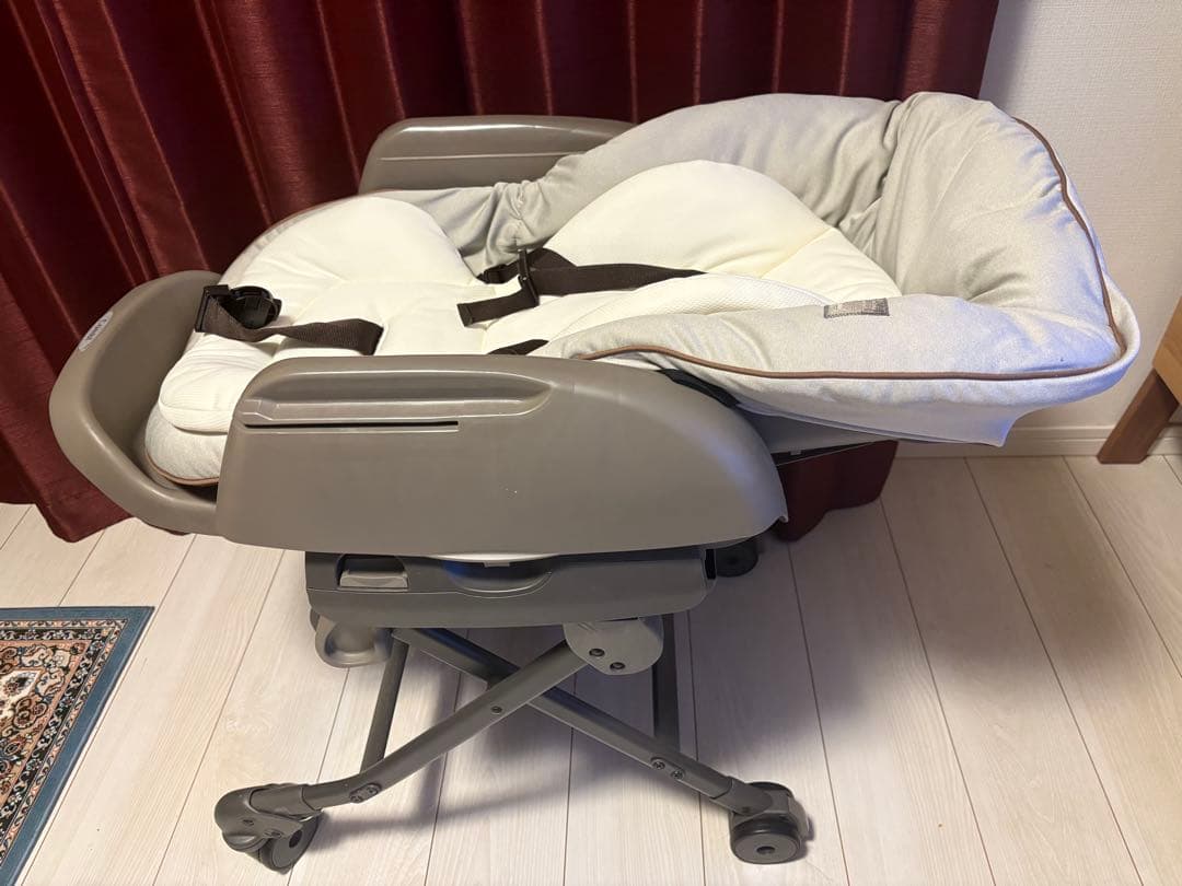 コンビ　ネムリラ　Auto Swing コンビ 電動ハイローチェア ネムリラ AUTO SWING ダッコプラス エッグ