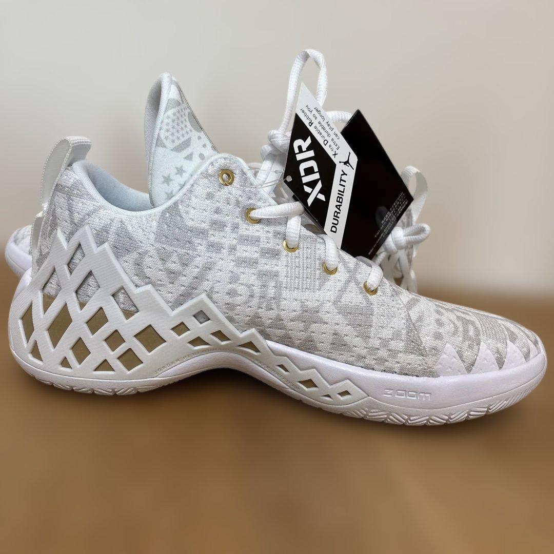 【新品】JORDAN JUMPMAN DIAMOND LOW PF 25.5cm