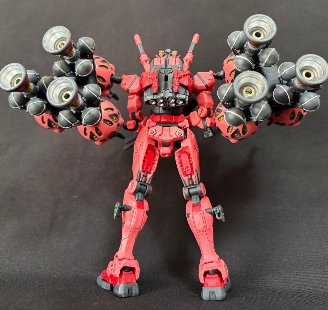 HG赤いガンダム完成品（ビット6個付き・部分塗装・つや消しトップ