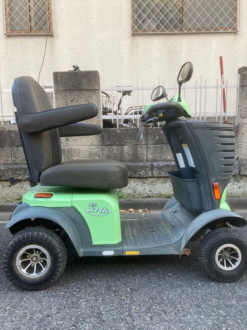 ☆セニアカー セリオ 遊歩スマイル☆音声案内機能付きで介護や