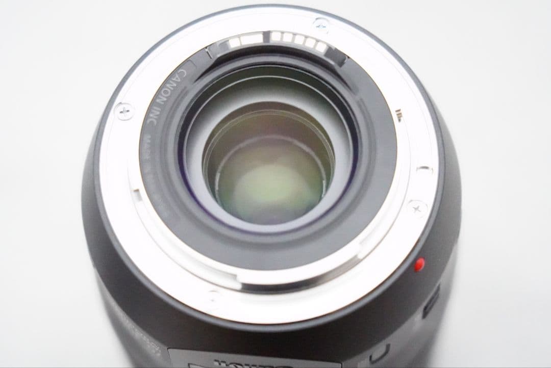 人気のⅡ型☆キャノン EF 70-300㎜ F=1:4-5.6 IS Ⅱ USM