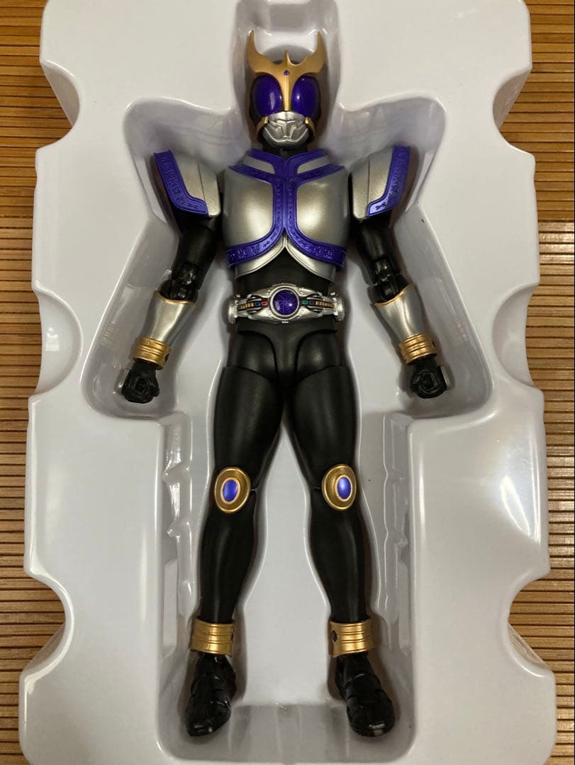 S.H.Figuarts 真骨彫 クウガ タイタン & ライジングタイタン